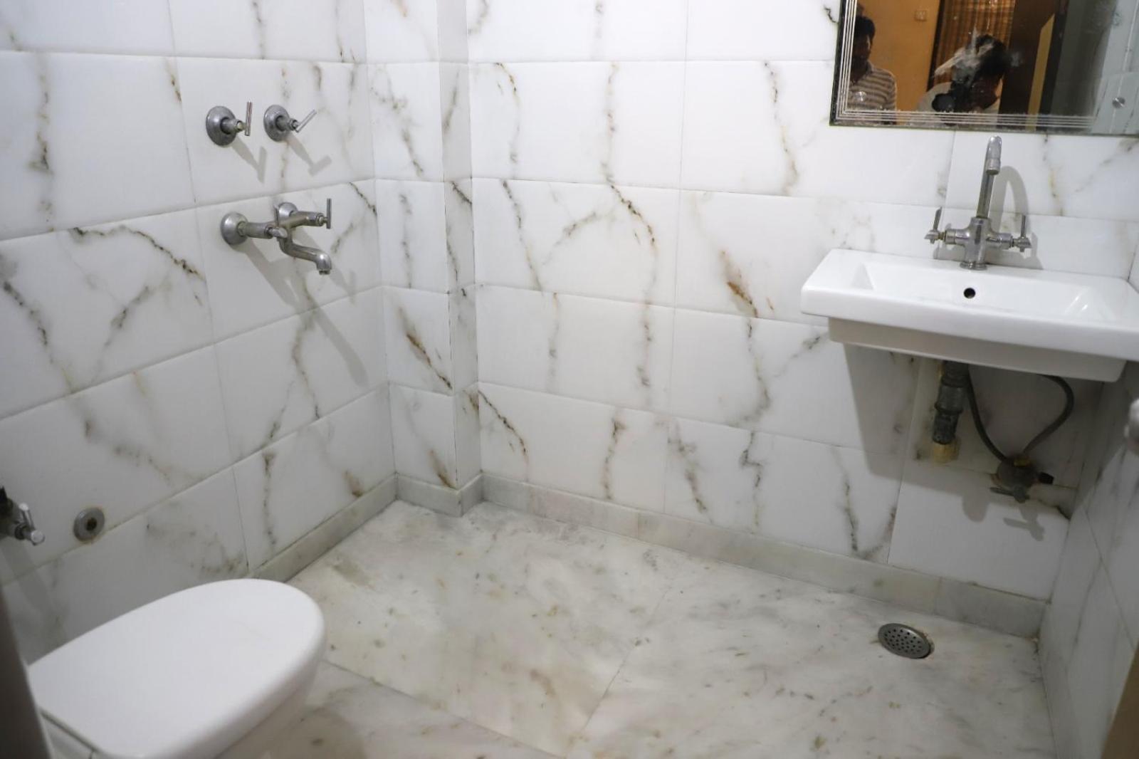 Hotel Traditional Inn New Delhi Chambre photo